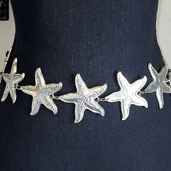 ESCADA Women’s Silver Tone Vintage Distressed Starfish Chainlink Belt - Picture 1 of 15